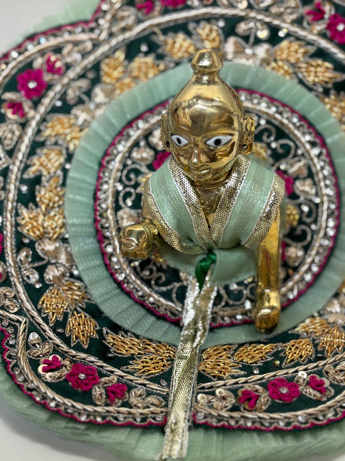 Kri-Radhey Green jardogi handwork poshak