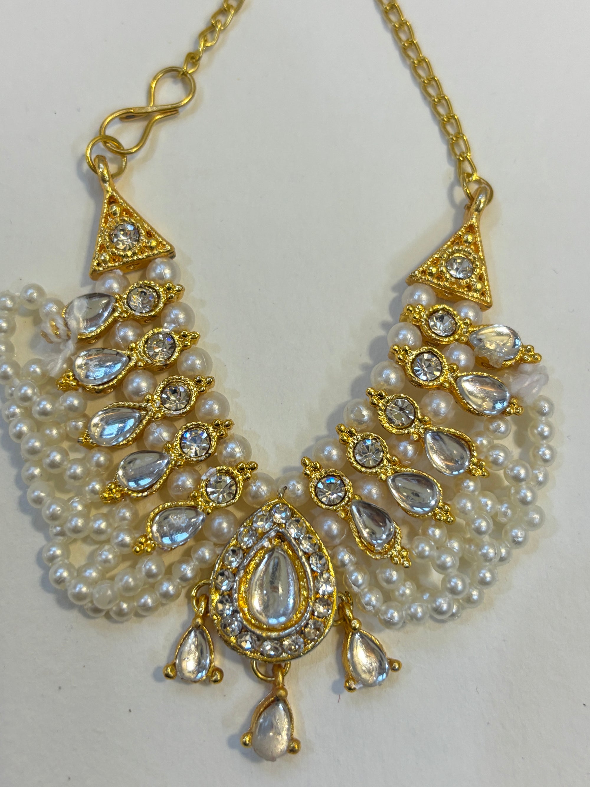 Kri-Radhey Pearl Fan Mala