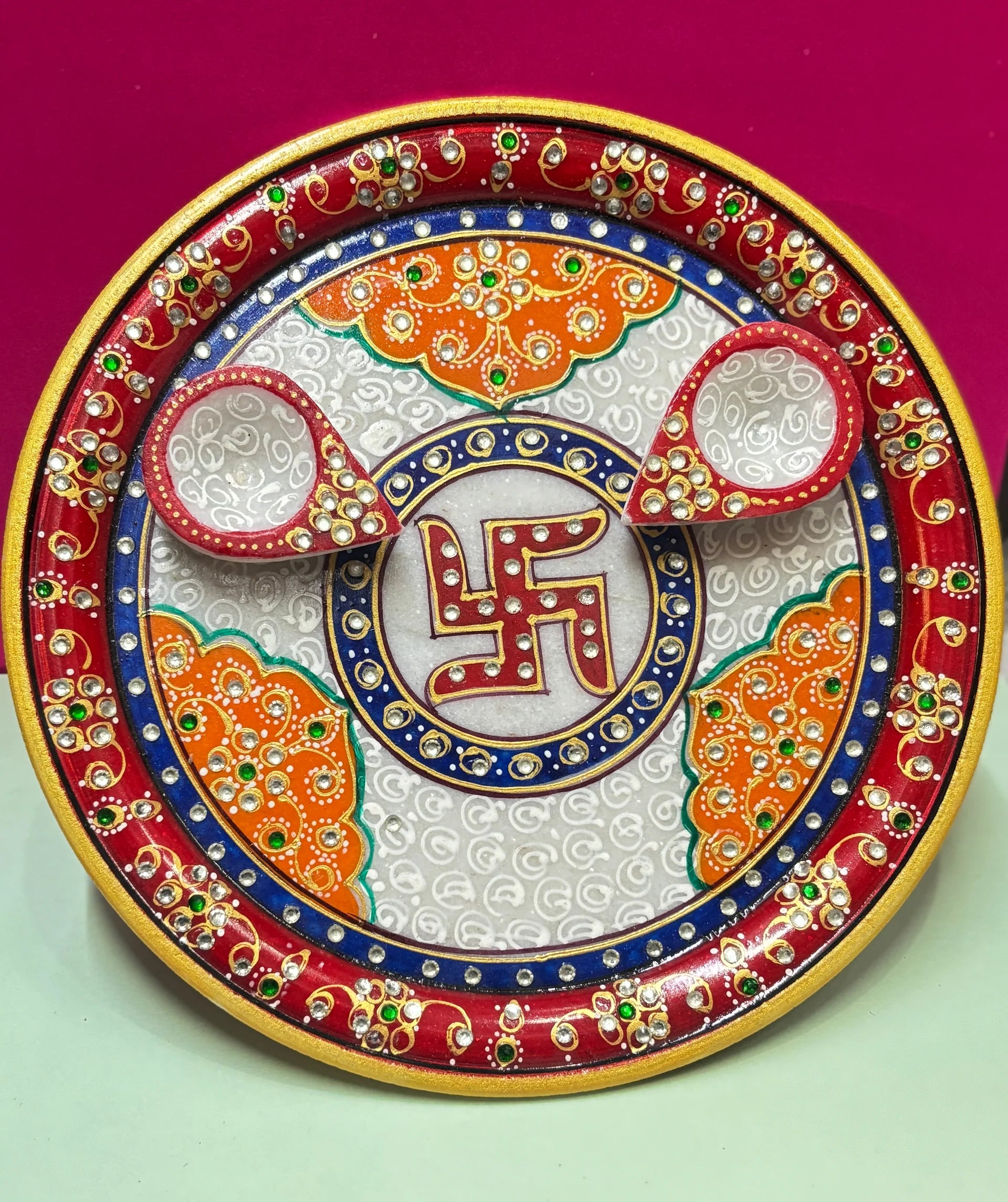 कृ-राधे संगमरमर पूजा थाली