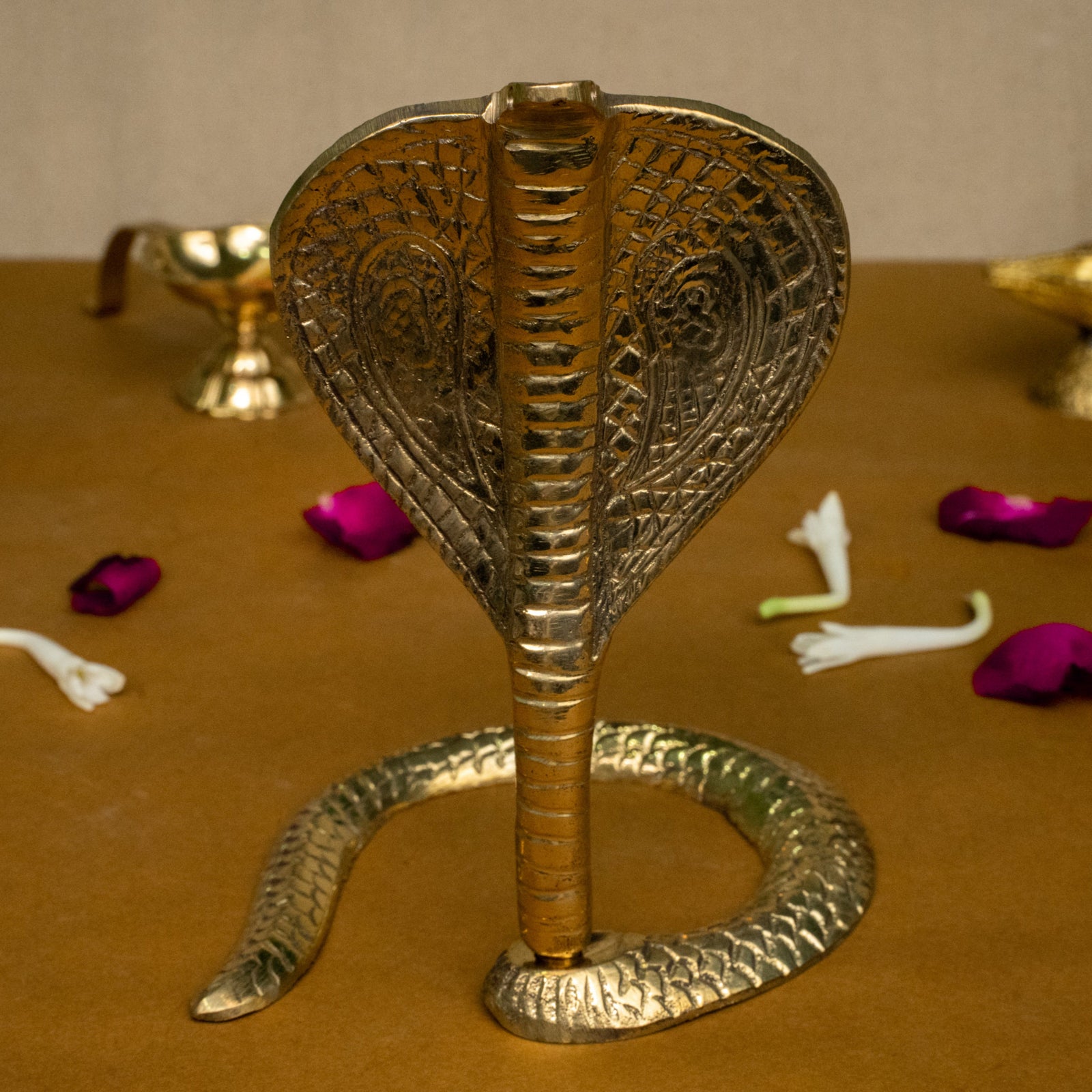 Naagdev- 6.5"
