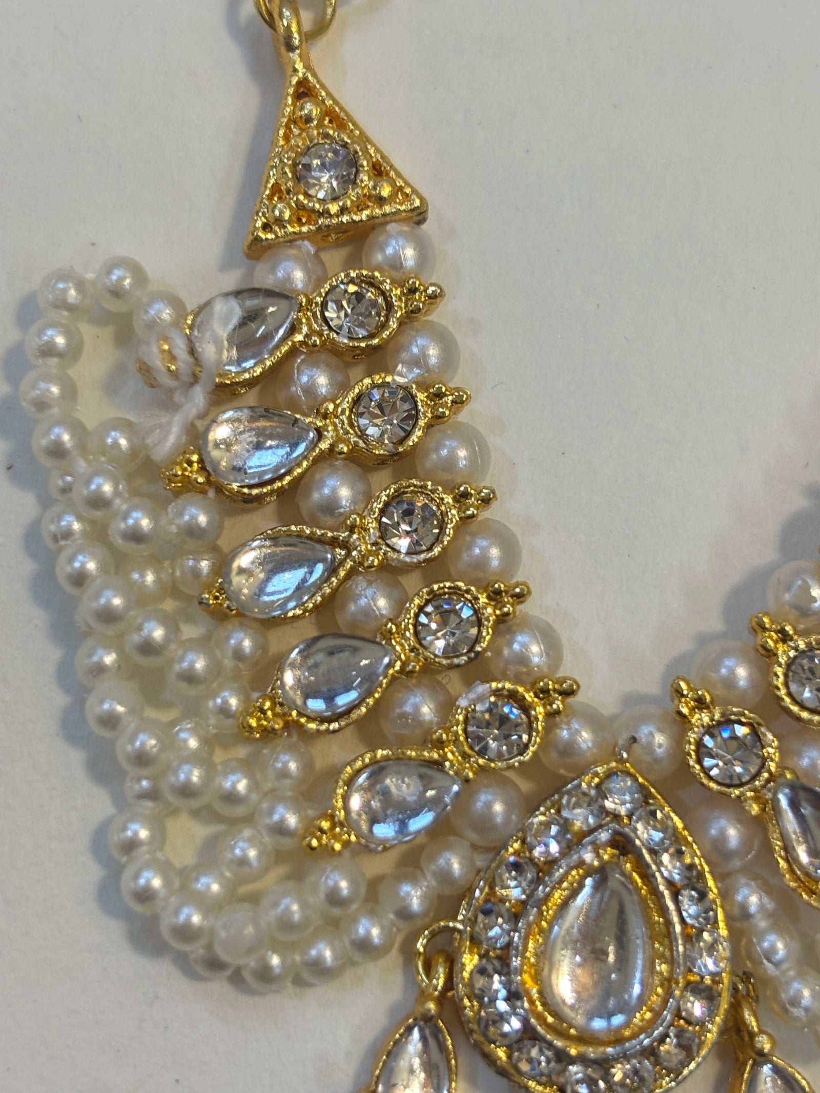 Kri-Radhey Pearl Fan Mala