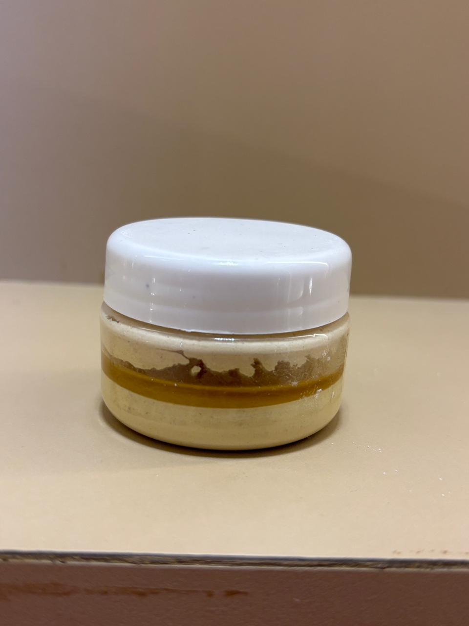Kri-Radhey Polishing cream