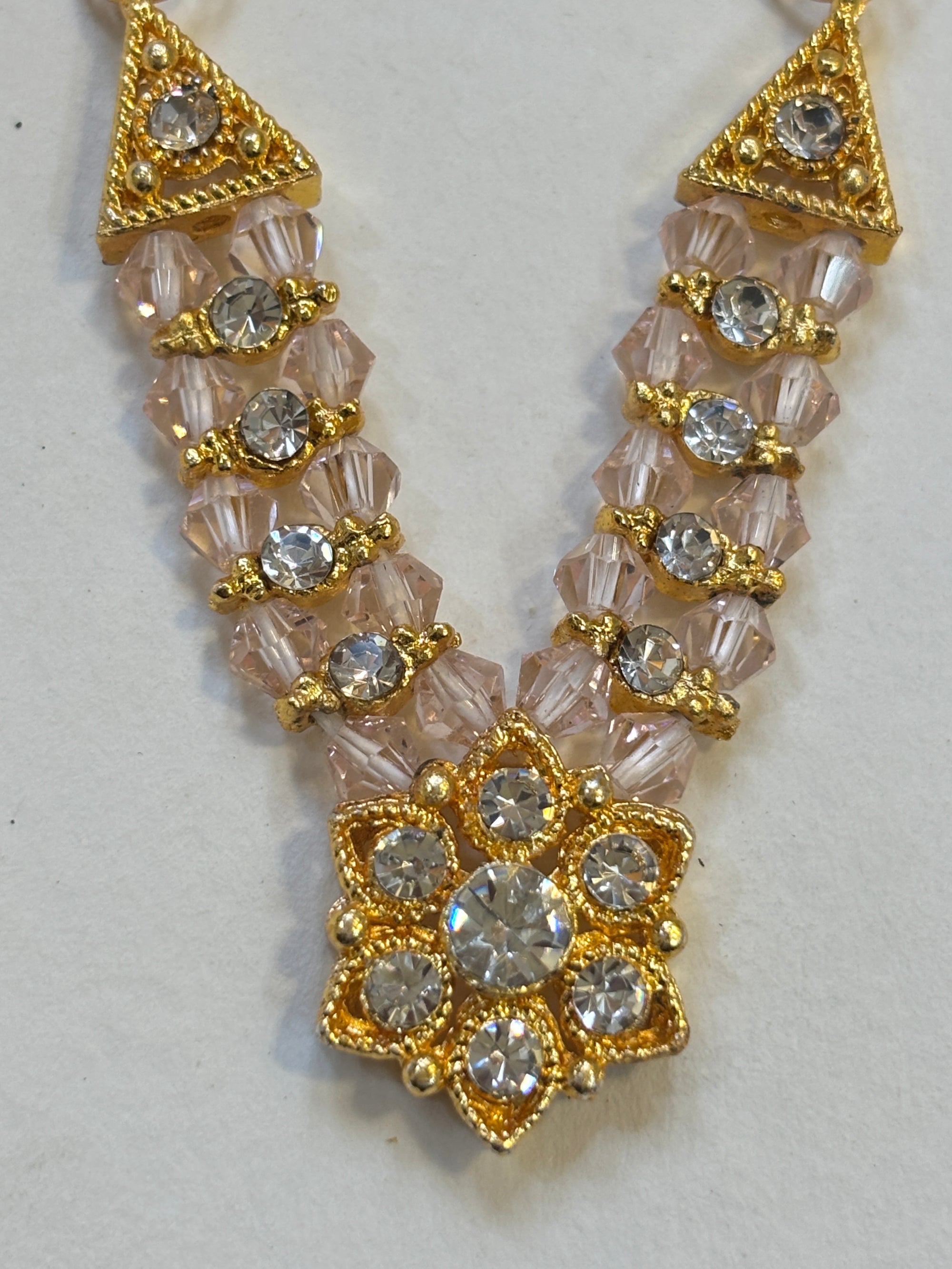 Kri-Radhey Emerald gold star mala